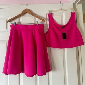 Torrid matching set- bright print crop top and high waisted skirt